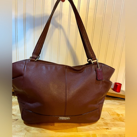 Coach Leather Carrie Tote Bag - Picture 2 of 16